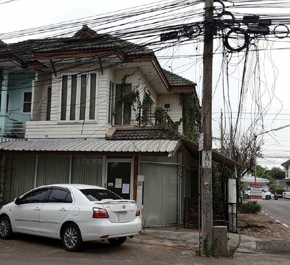 ขายทาวน์เฮ้าส์มือสอง อำเภอบางบัวทอง นนทบุรี โครงการ ดิเอมเมอรัลด์