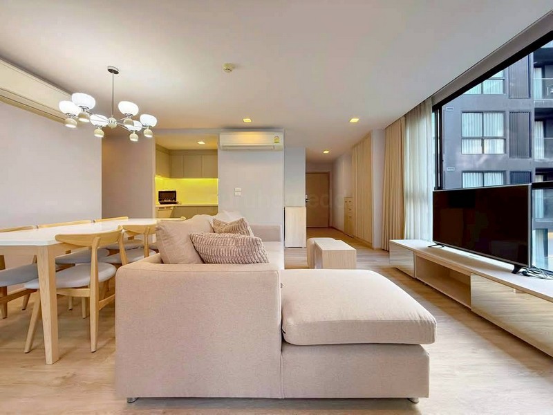 ghd000591R ให้เช่า ห้องชุด 3ห้องนอน Liv at 49 condo
