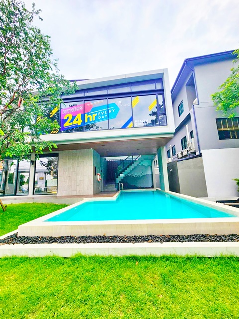 BTSสะพานใหม่ 2.3กม. ใหญ่มาก ให้เช่าทาวน์โฮม 3 ชั้น 4-5นอน BTSสายห