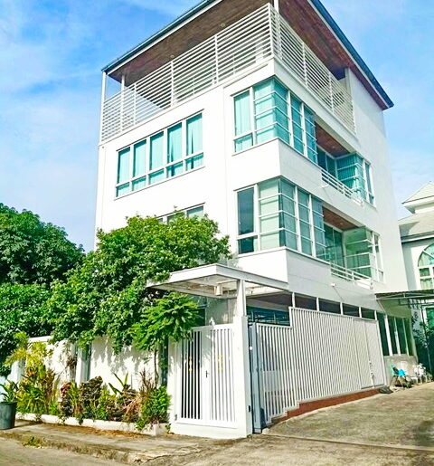 ตลาดบองมาร์เช่ 290ม. รถไฟฟ้าวัดเสมียนนารี 1.4กม.สำนักงาน 4ชั้น เซ