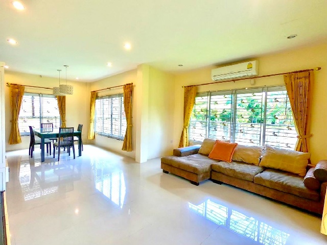 หลังใหญ่ 100 ตร.ม รพ.สงขลา 3กม. คฤหาสน์ใหญ๋หรู 2ชั้น จัดเต็มเฟอร