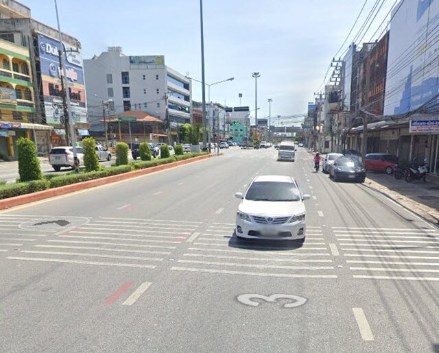 ขาย-ให้เช่าอาคารพาณิชย์ 2 คูห ริมถนนสุขุมวิท เซ็นทรัล ระยอง 3 กม.