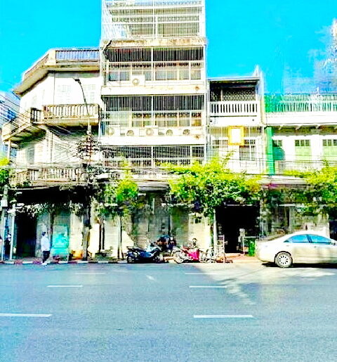 2 คูหา ทำเลทองของเยาวราช 5 นอน ให้เช่าอาคารพาณิชย์ 5 ชั้น 602ตร.ม