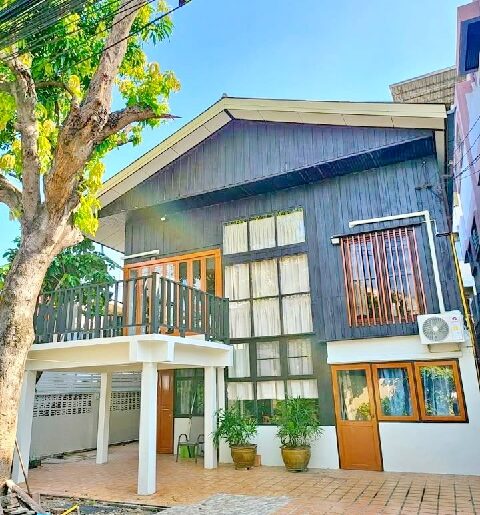 รับจดบริษัทได้ MRT สุทธิสาร 600 ม.บ้านทรงไทย 242ตร.ม.62 ตร.วา.