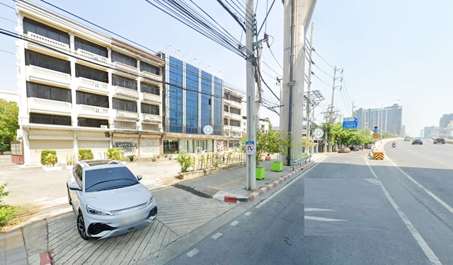 ตลาดพลู MRTท่าพระ200ม. รัชดาภิเษก โกดัง อาคารพาณิชย์ 3 คูหา 4 ชั