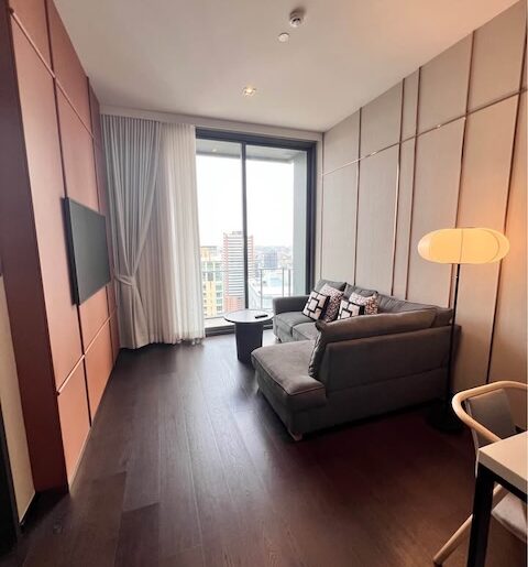 Laviq 57 spacious clean