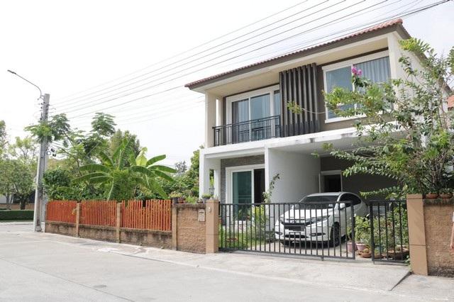 ขายบ้านเดี่ยว 2 ชั้น หลังมุม 64 ตร.ว. โกลเด้น วิลเลจ อ่อนนุช 65