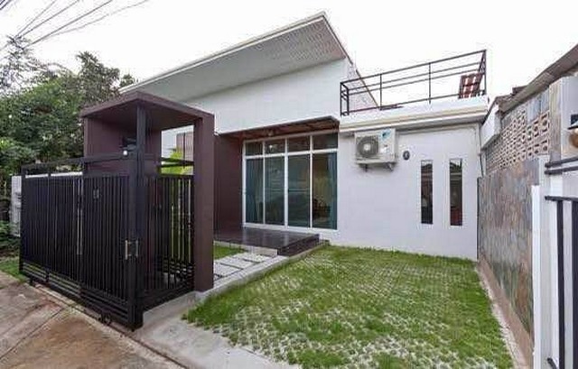 ให้เช่าบ้านชั้นเดียว 43 ตร.ว .2 ห้องนอน 2 ห้องน้ำ ใกล้ห้าง CDC