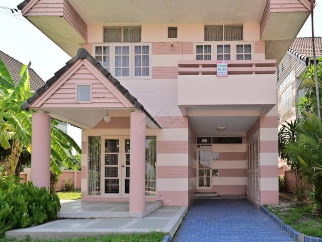 ให้เช่าบ้านหลังมุม 85 ตรว. 3 ห้องนอน หมู่บ้านโฮมเพลส รามคำแหง 140