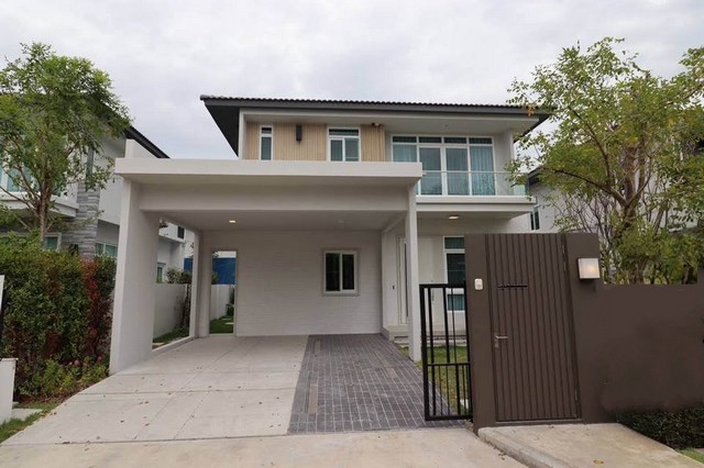 ให้เช่าบ้านเดี่ยว ใกล้ Paseo ลาดกระบัง และ รร.สารสาสน์วิเทศร่มเกล