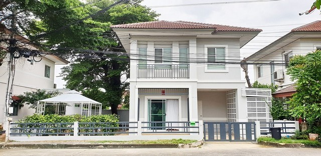 ให้เช่าบ้านเดี่ยวหมู่บ้านพร้อมพัฒน์ 2 ซาฟารี ถนนเลียบคลองสอง