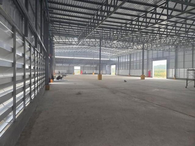 ขายโรงงานสร้างใหม่กว่า 3000ตรม. 5ไร่ พื้นที่สีม่วงลาย เขาคันทรง ช