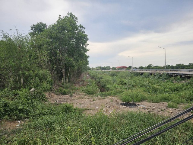 ขายที่ดินผังสีม่วง ริมถนนพหลโยธิน 25 ไร่เศษ ใกล้ทางเข้าโรงไฟฟ้าวั