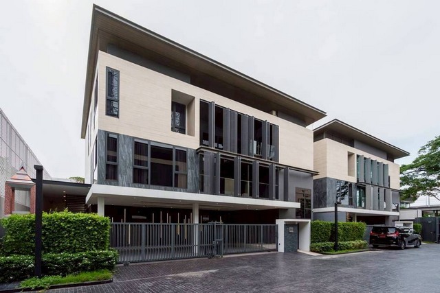 ขายบ้านเดี่ยว ดิ เออเบิร์น รีเซิร์ฟ พระราม 9 – มอเตอร์เวย์