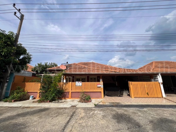 บ้านเดี่ยว 1 ชั้น หมู่บ้าน เสนากรีนวิลล์ รังสิต – คลองธัญบุรี 11