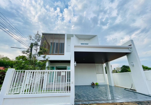 ขายบ้านใหม่2ชั้น 45ว.4น4น 3.39ล. ต.หนองหาร​ สันทราย​ เชียงใหม่
