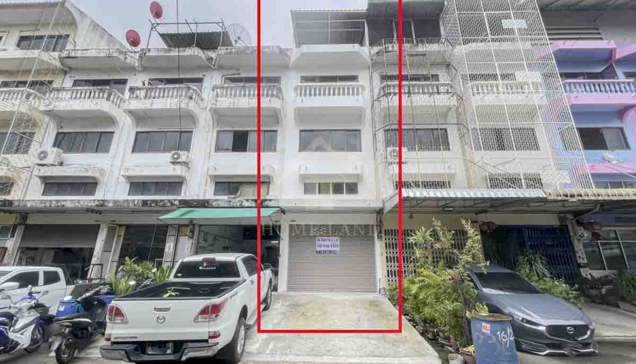 อาคารพาณิชย์ 3.5 ชั้น รีโนเวท ซอย พระยาในธาตุแยก 17 ซอยศิวปรีชา บ