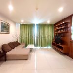 Riverside condo for Rent Watermark Chaophraya river near BTS Taks