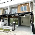 ทาวน์โฮม ใหม่พร้อมอยู่ ใกล้ห้างแฟชั่น เดอะคัลเลอร์ส วงแหวน-รามอิน
