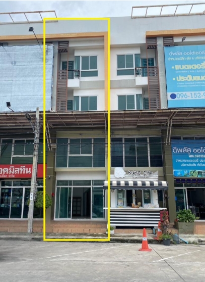 ขายหรือให้เช่าอาคารพาณิชย์ 4 ชั้น แยกราษฎร์พัฒนา (เเยกมิสทีน)