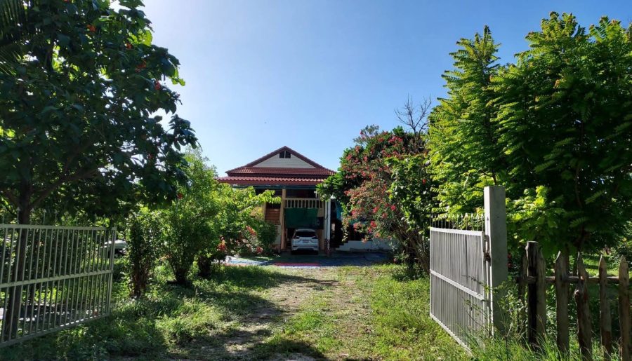 ขายบ้านพร้อมที่ดิน ทำเลทอง ต. บ้านโข้ง อ.อู่ทอง จ.สุพรรณบุรี