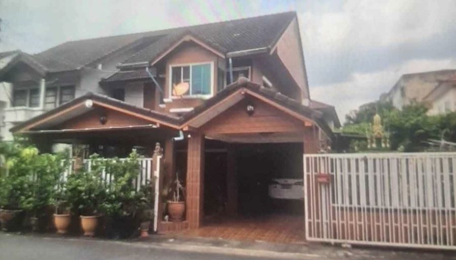ขายบ้านแฝดทำเลดี หมู่บ้านนภาวัลย์ (กม25) สายไหม กรุงเทพ