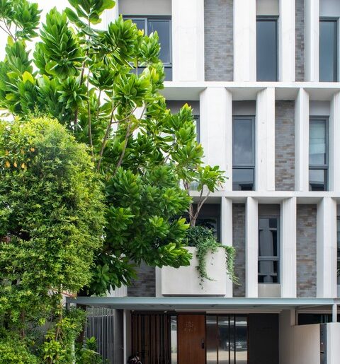 ให้เช่าโฮมออฟฟิศ Pool Villa หลังมุม บ้านภูริปุรี ลาดพร้าว41 สตรีว