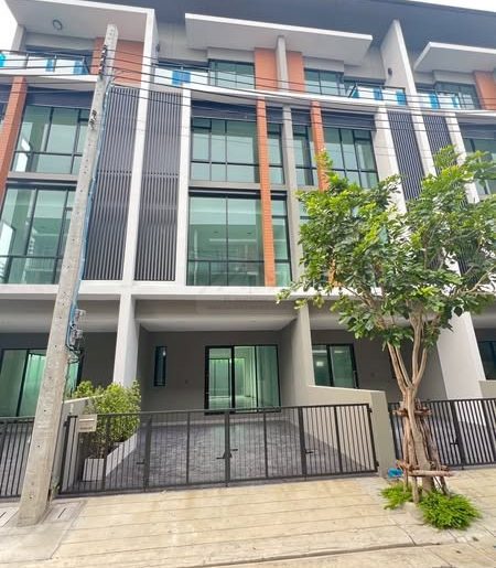 ขาย Home Office 4 ชั้น Premium Place MIX นวมินทร์ รัชดา-รามอินทรา