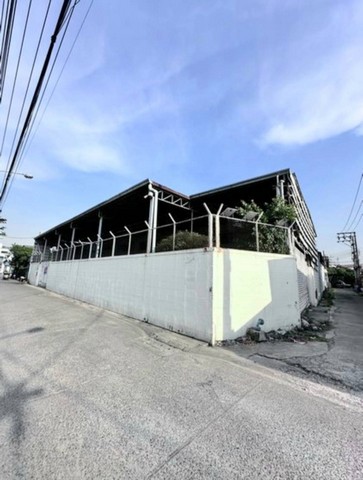 ให้เช่าโกดัง/โรงงาน พร้อมเข้าอยู่ ซอยสุขสวัสดิ์30 ใกล้ทางด่วน