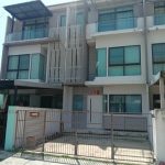 ให้เช่า / ขายทาวน์โฮม 3 ชั้น ม.บ้านใหม่ 2 พุทธบูชา 36