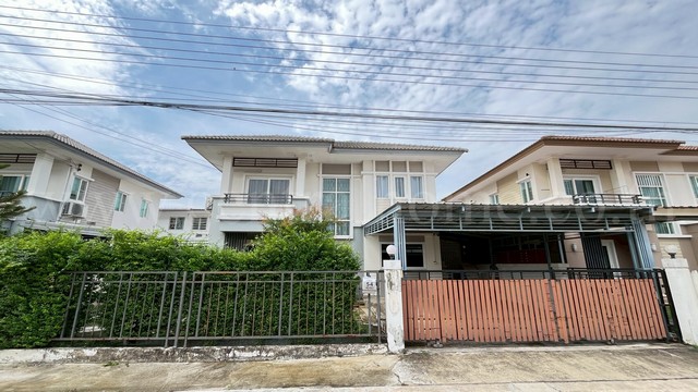 บ้านเดี่ยว 2 ชั้น พฤกษาทาวน์ ถนนเพชรเกษม 81 – หนองแขม
