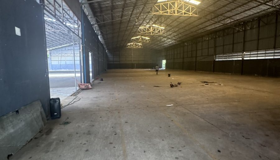 ให้เช่าโกดัง2,400ตร.ม ไฟฟ้า100KVA เชียงรากน้อย บางไทร จังหวัด อยุ