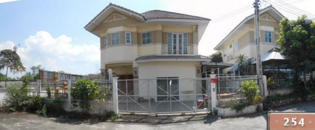 ขายบ้านหมู่บ้านรนารมย์ ถนนสายปลวกแดง-ระเวิง ปลวกแดง จังหวัดระยอง