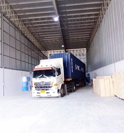 ตลาดแครายพลาซ่า 360ม. ทานตะวันไตรภาษา 3.7  กม. รับเทเลอร์ Hi Cub