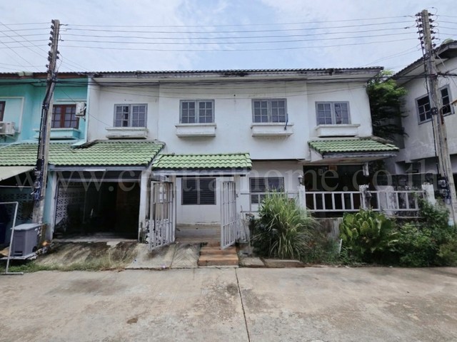 P1 ทาวน์เฮ้าส์ บ้านนริศรา รังสิต – คลอง 11 หลังใหญ่ราคารวม 2 หลัง