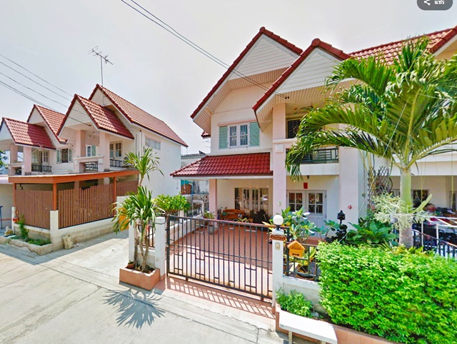 ใหญ่มาก! ทาวน์โฮม2ชั้น MRTบางรักน้อยท่าอิฐ 70 ตรม.ตลาดนัดมณียา 2