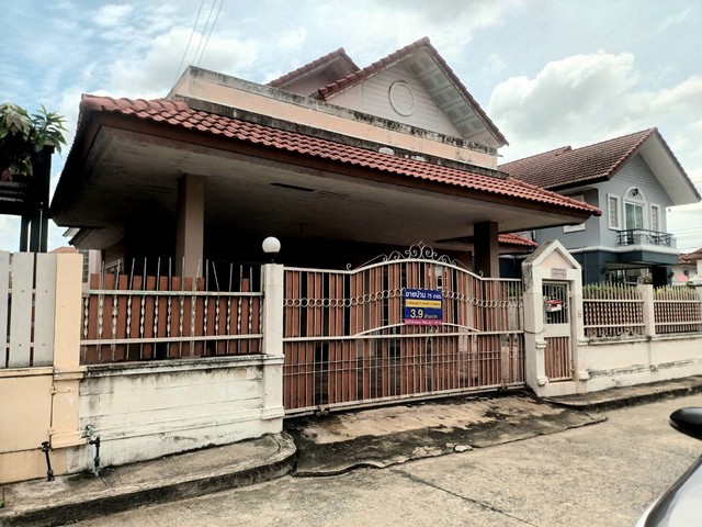 ขาย บ้านเดี่ยว 2 ชั้น หมู่บ้านสถาพร ธัญบุรี 3 ห้องนอน ติดถนน