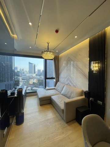 ขายคอนโดหรูพร้อมอยู่ สไตล์ Modern ตกแต่งพร้อมอยู่
