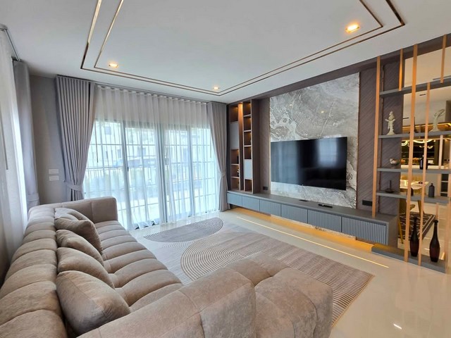 ขาย/เช่า บ้านเดี่ยว 2ชั้น CENTRO BANGNA(เซนโทร บางนา) 70 ตรว 303