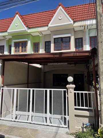 ขายทาวน์เฮ้าส์ 2 ชั้น หมู่บ้านอู่ทองเพลส 2 ถนนลำลูกกา ปทุมธานี