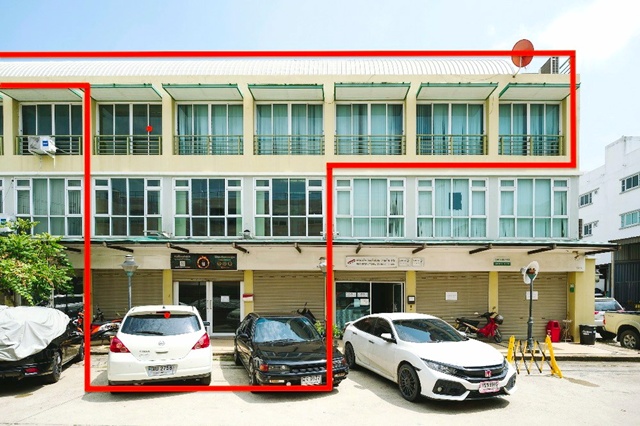 ให้เช่าอาคารพาณิชย์ 4 ชั้น 34 ตร.วา ตลาดไท 300ม.แม็คโคร คลองหลวง