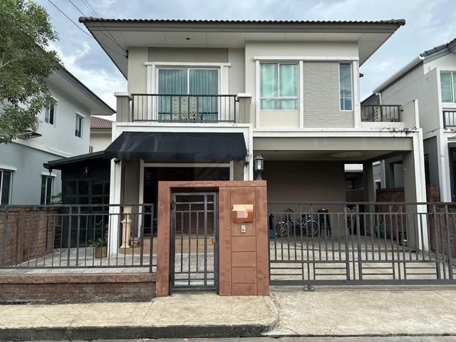 ให้เช่าบ้านเดี่ยว 2 ชั้น ภัสสร เพรสทีจ ลุกซ์ พัฒนาการ 38