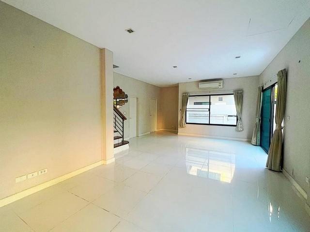 P897 ขาย บ้านเดี่ยว โครงการ เดอะ เซนโทร รามอินทรา 109