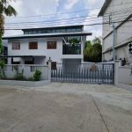 ให้เช่าบ้านเดี่ยว2ชั้น200ตร.ม.ย่านโชคชัย4ลาดพร้าวใกล้MRTโชคชัย4
