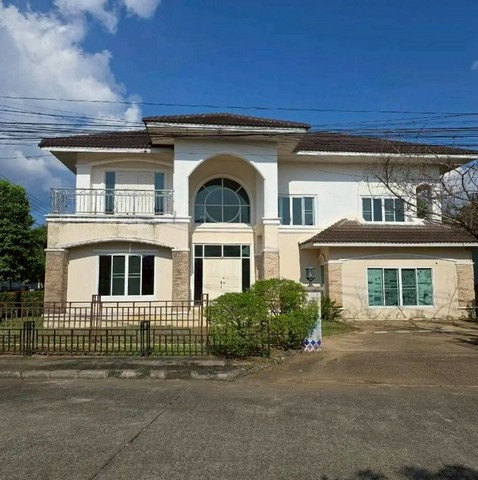 บ้านหลังใหญ่ 2 ชั้น หลังมุม ทำเลทอง โครงการ เอ็มเพอร์เรอ2 โซนฟ้าฮ